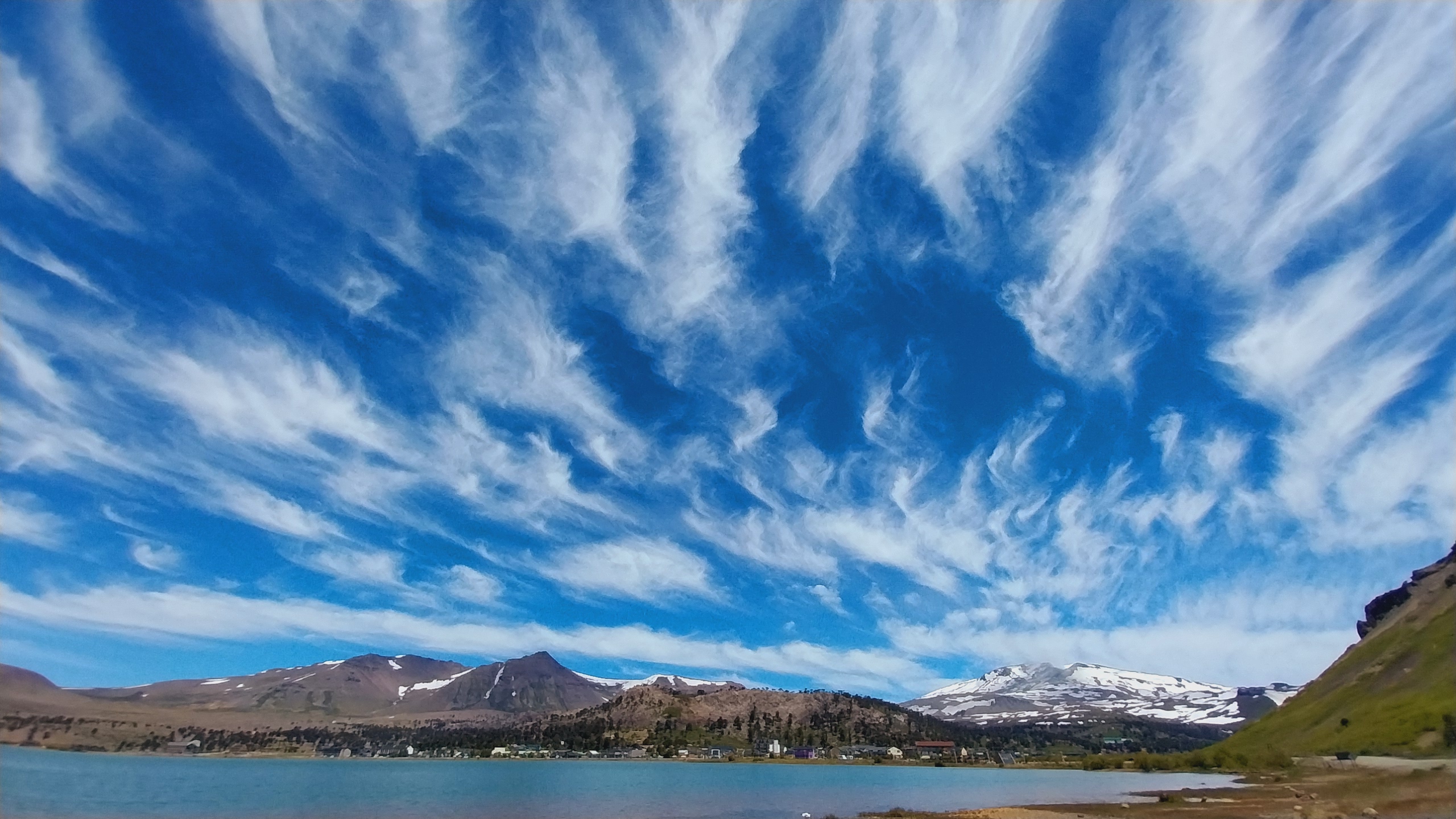 Primavera y Verano en Caviahue y Copahue