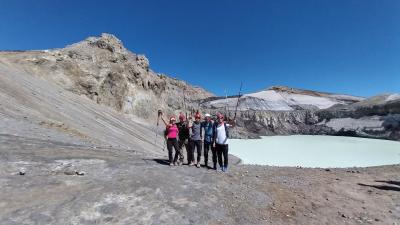 VOLCÁN COPAHUE - Ascenso a Cumbre y Cráter