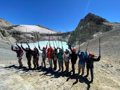 VOLCÁN COPAHUE - Ascenso al Cráter (Todo Trekking)